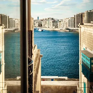 https://19-rooms.qawrahotelsmalta.org