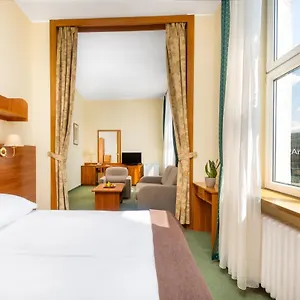 *** Hotel Millennium Hungria