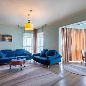 4* Hotel Live